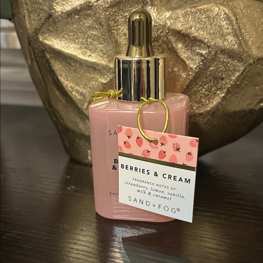 SAND + FOG Berries & Cream Oil